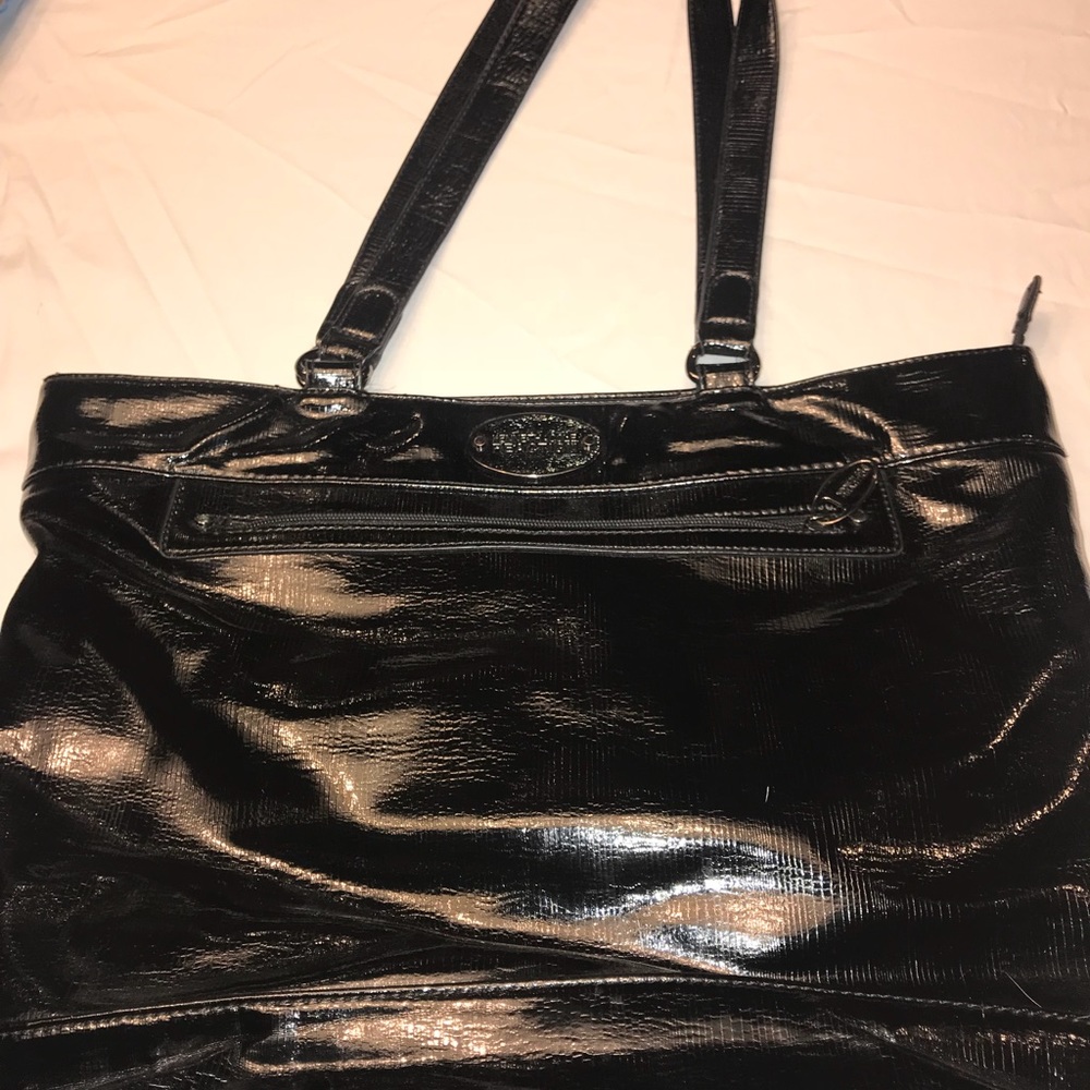 SOLD Kenneth Cole laptop bag